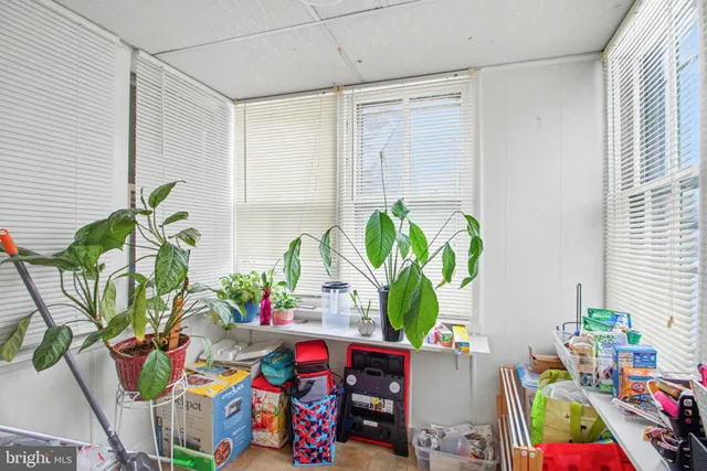 $350,000 | 118 South Railroad Street, Hummelstown, PA 17036