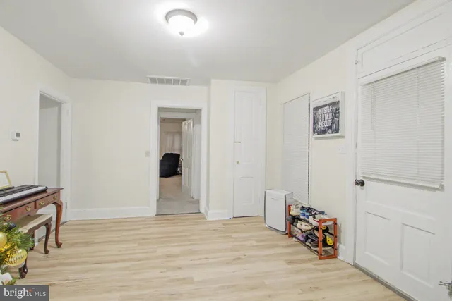 $350,000 | 118 South Railroad Street, Hummelstown, PA 17036