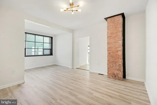 $350,000 | 118 South Railroad Street, Hummelstown, PA 17036