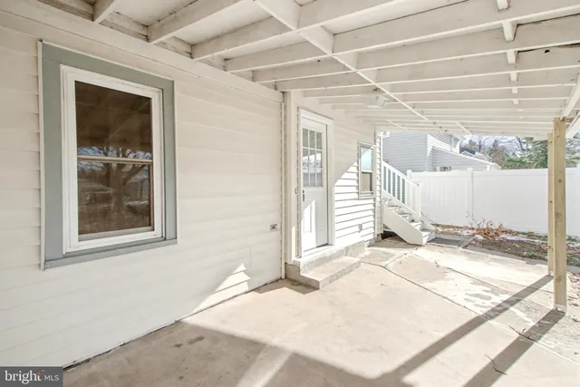 $350,000 | 118 South Railroad Street, Hummelstown, PA 17036