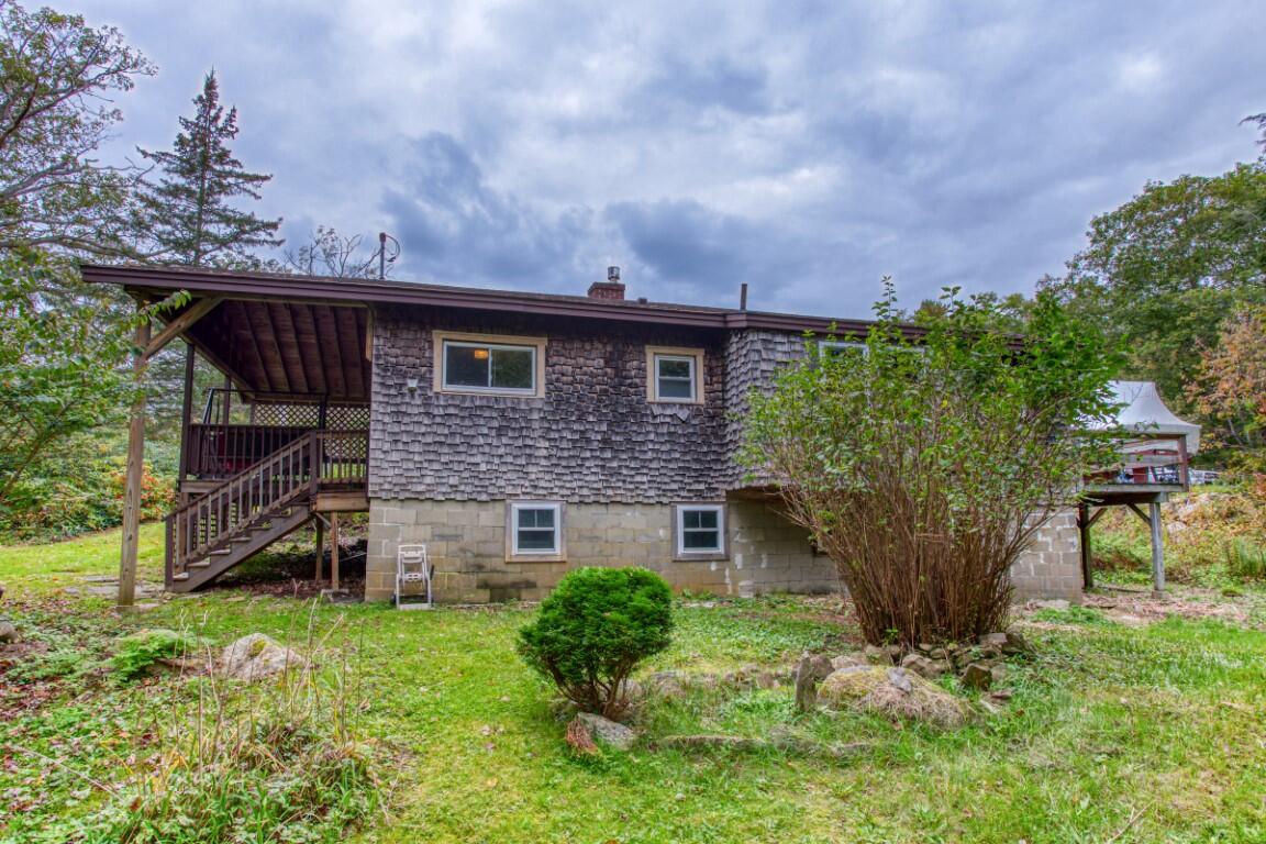 458 Wiscasset Road Boothbay, ME 04537 - Photo 4 of 27 4