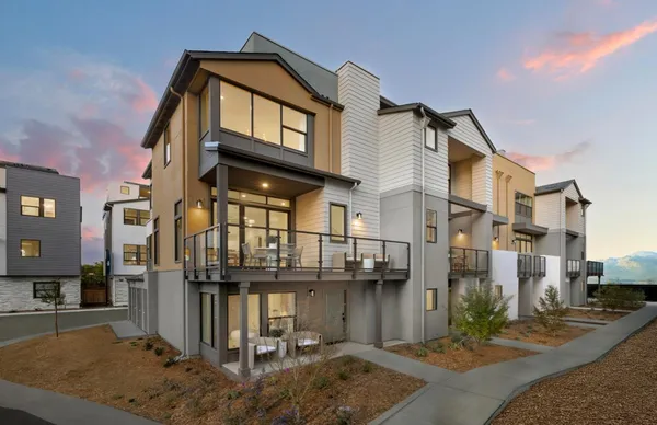 $1,824,772 | 2459 Willow Way, San Mateo, CA 94403