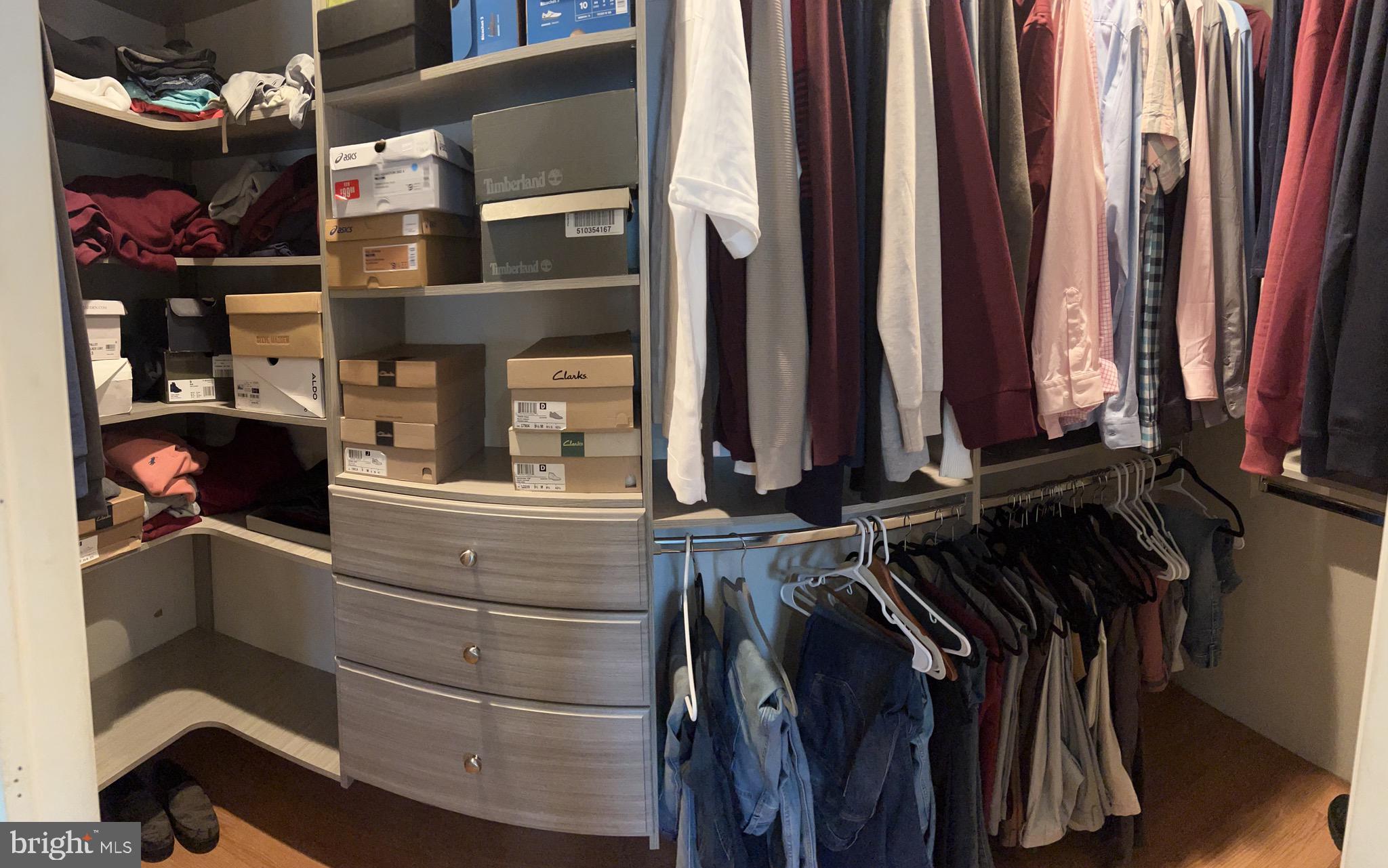 809 Auburn Road Fairless Hills, PA 19030 - Photo 21 of 24 Walk in closet