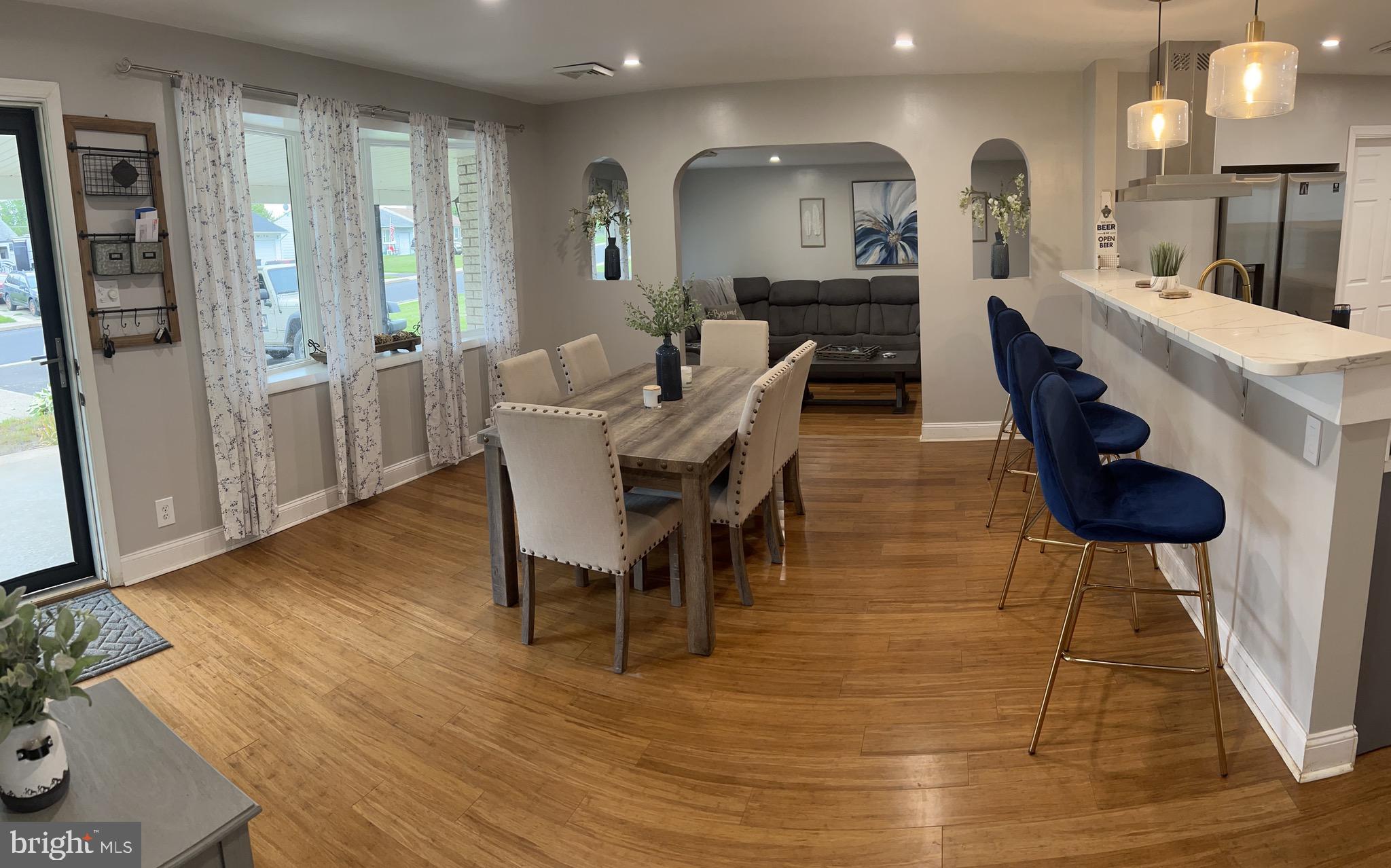 809 Auburn Road Fairless Hills, PA 19030 - Photo 5 of 24 Dining room