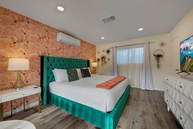 $20,900 | 2230 Tamarisk Road, Palm Springs, CA 92262