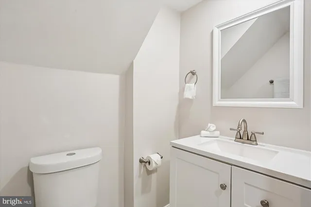 $675,000 | 9323 Bentridge Avenue, Rockville, MD 20854