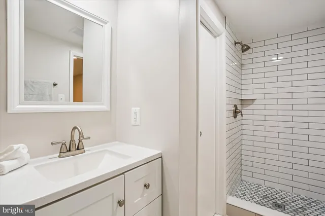 $675,000 | 9323 Bentridge Avenue, Rockville, MD 20854