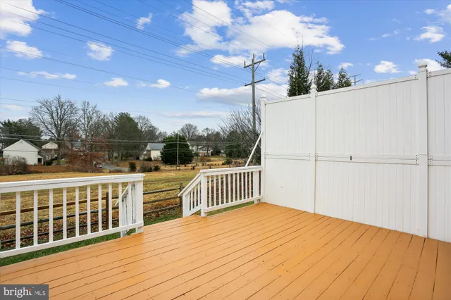 $675,000 | 9323 Bentridge Avenue, Rockville, MD 20854