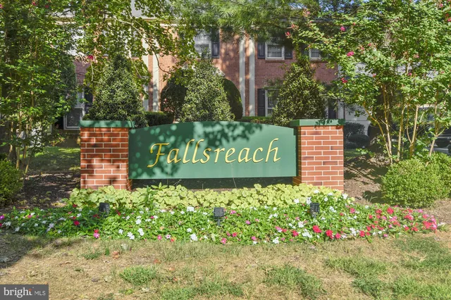 $675,000 | 9323 Bentridge Avenue, Rockville, MD 20854