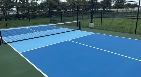 $2,339 | 19101 Town Ridge Lane, Unit 5105, Webster, TX 77598