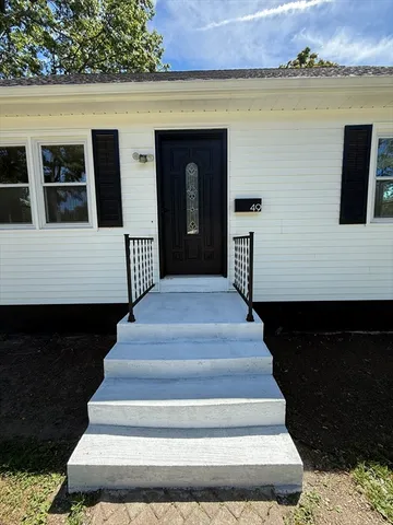 $335,000 | 49 Worthy Street, Springfield, MA 01104