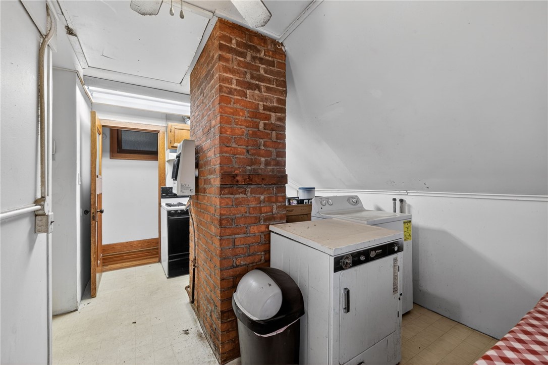 59 Appleton Street Rochester, NY 14611 - Photo 29 of 41