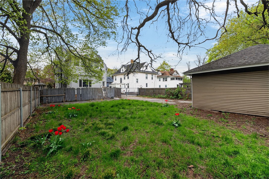 59 Appleton Street Rochester, NY 14611 - Photo 35 of 41