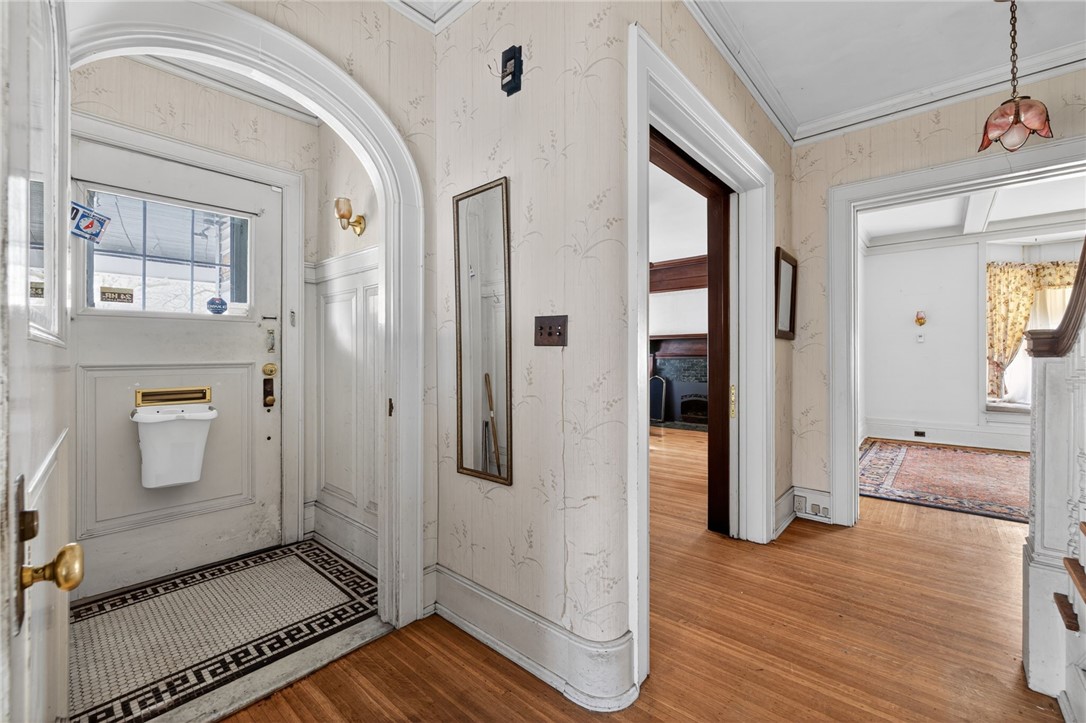 59 Appleton Street Rochester, NY 14611 - Photo 5 of 41