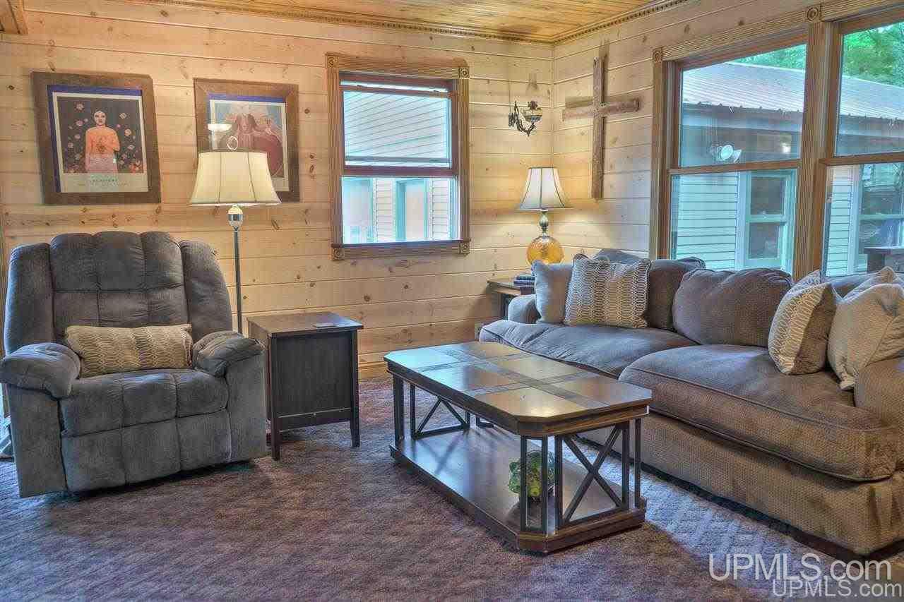 7090 West Co Road Manistique, MI 49854 - Photo 3 of 42