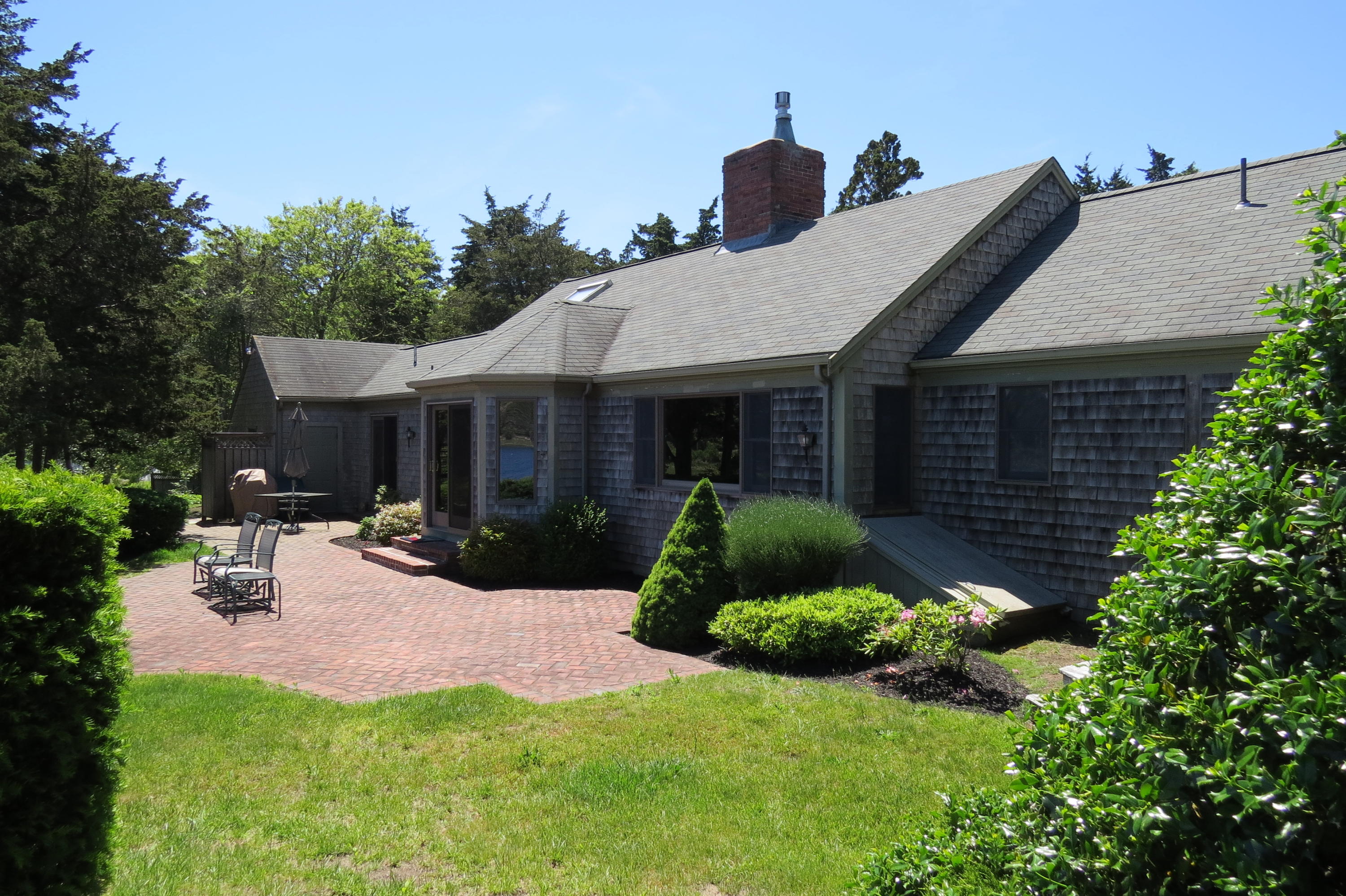 1070 Orleans Road North Chatham, MA 02650 - Photo 3 of 21 IMG_0017