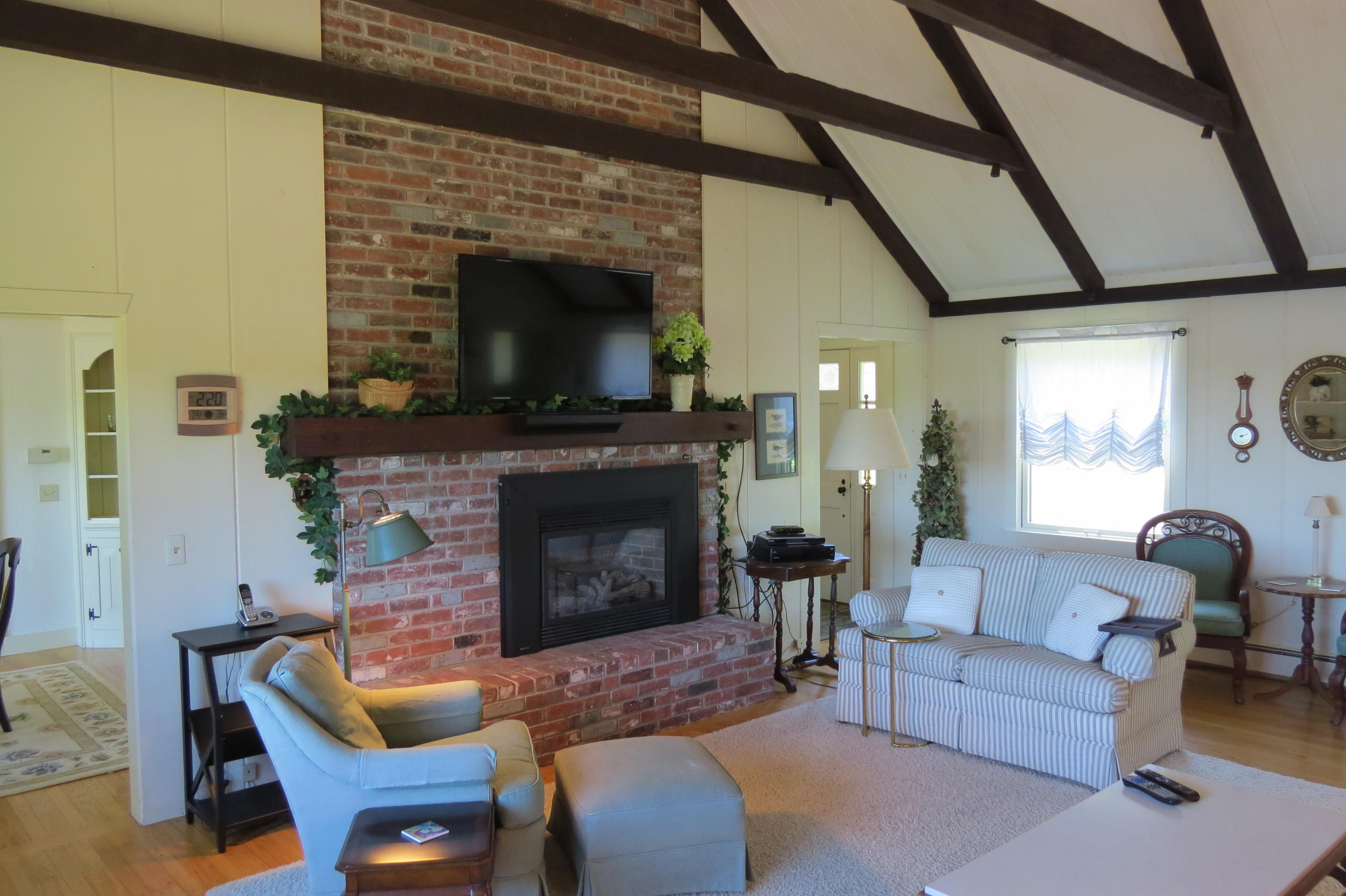 1070 Orleans Road North Chatham, MA 02650 - Photo 10 of 21 IMG_0034