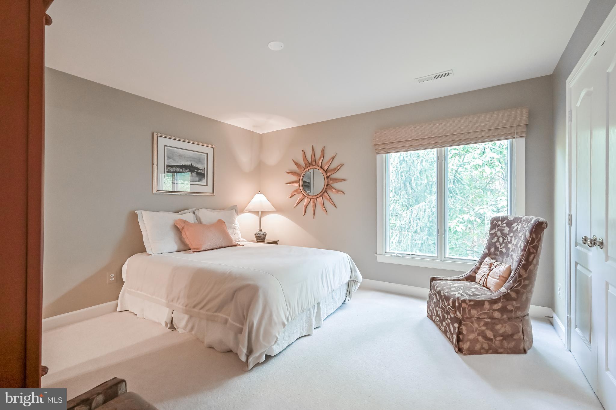 11311 Bright Pond Lane Reston, VA 20194 - Photo 30 of 50 Bedroom 4 w/ Ensuite Bath