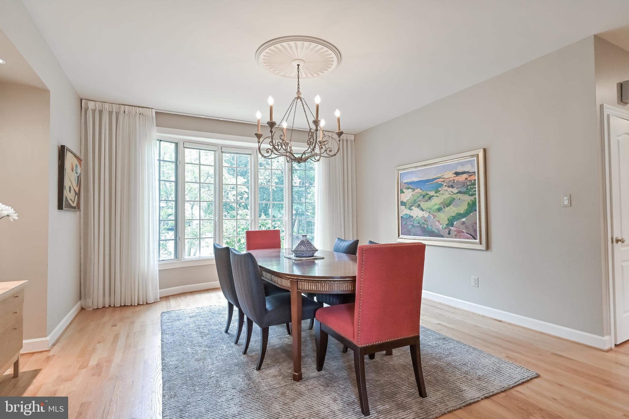 11311 Bright Pond Lane Reston, VA 20194 - Photo 9 of 50 Bowed Bay Window in Dining Room