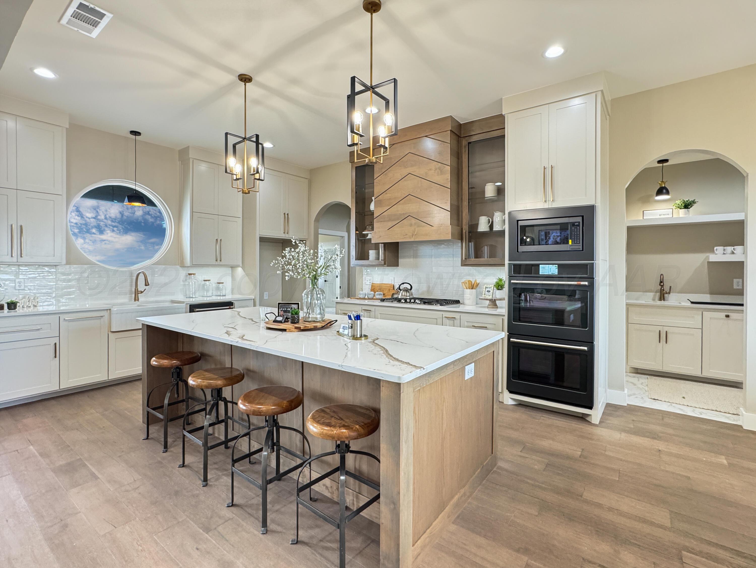 4151 Juniper Springs Road Amarillo, TX 79119 - Photo 8 of 23 Kitchen