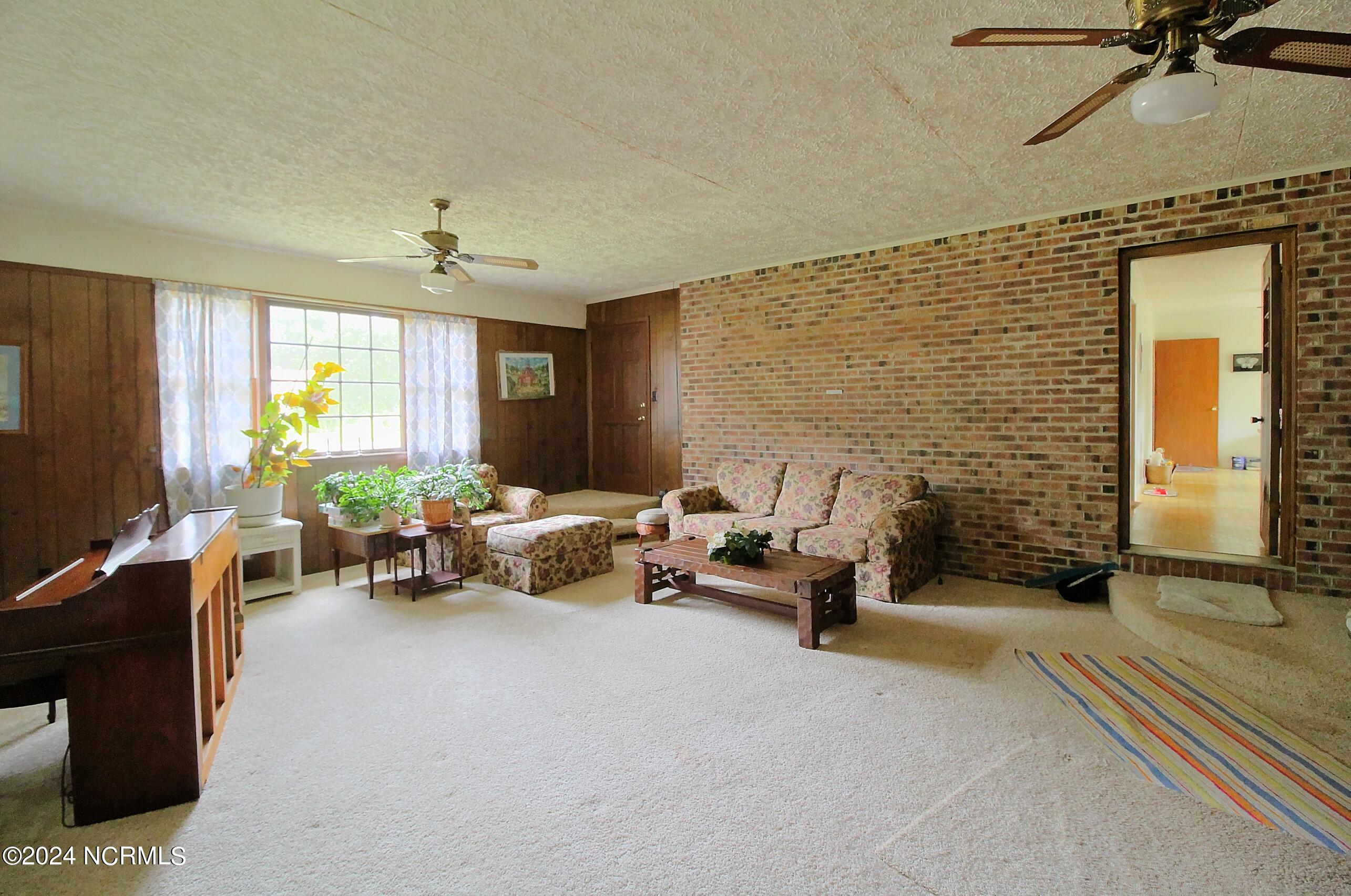 1089 High Point Avenue Southwest Calabash, NC 28467 - Photo 2 of 14 Great Room