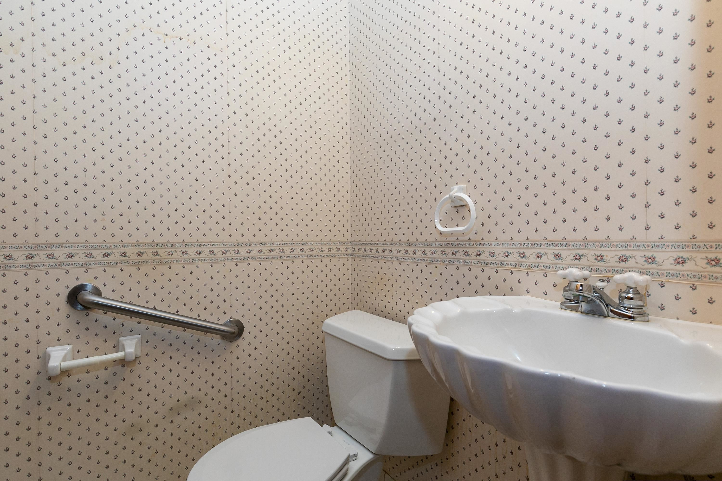 2432 High Ridge Drive Raleigh, NC 27606 - Photo 27 of 32 Photo 48