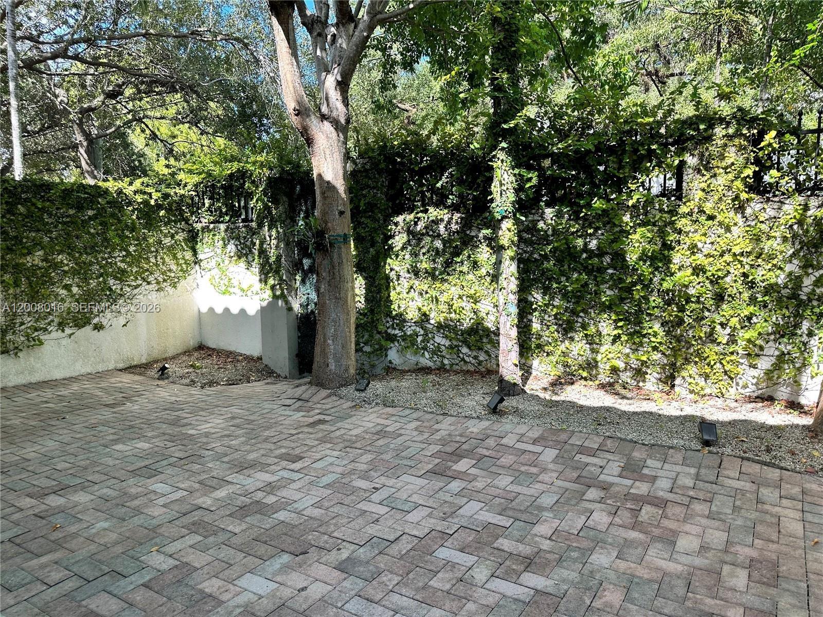 3054 McDonald Street, Unit 8 Miami, FL 33133 - Photo 10 of 12
