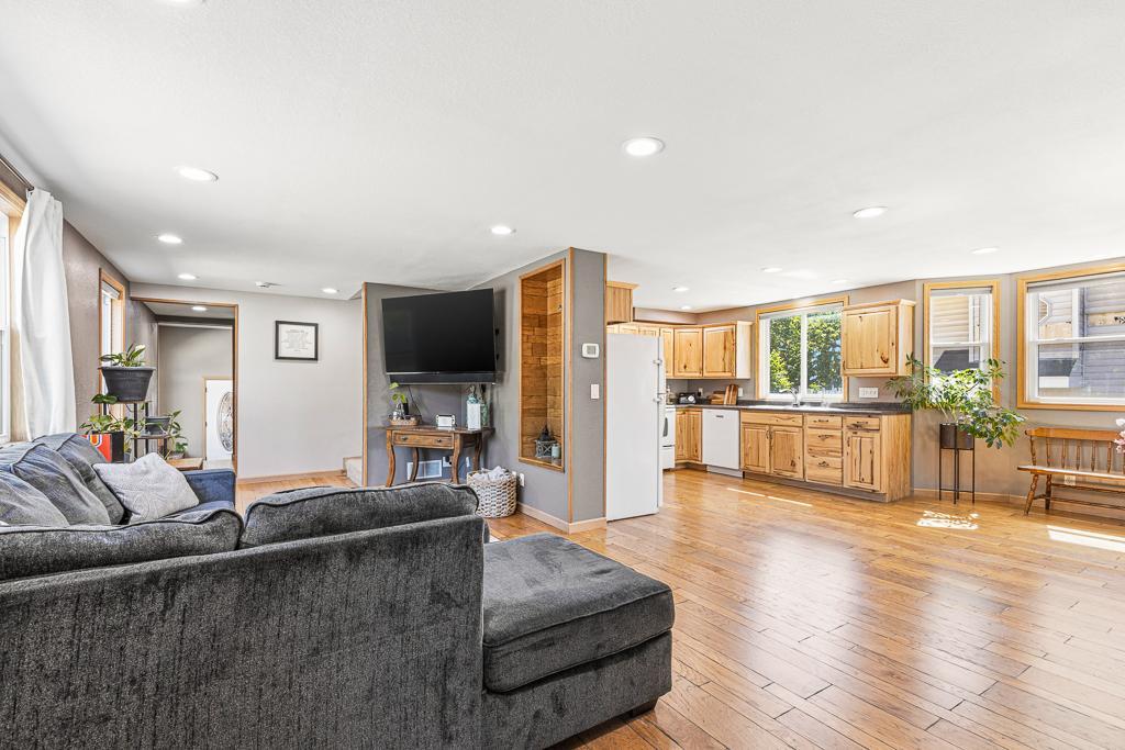 313 7th Street West Canby, MN 56220 - Photo 20 of 56