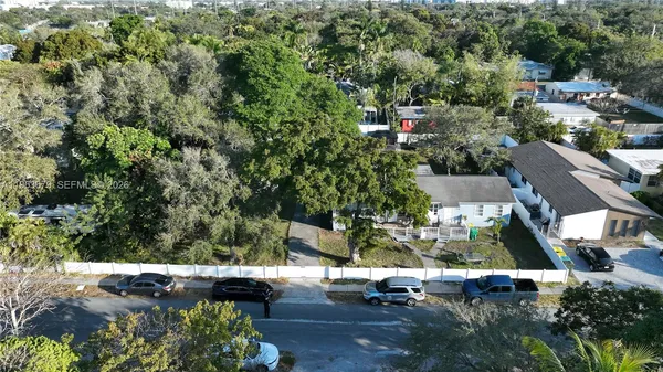 $609,999 | 228 Southwest 8th Street, Dania Beach, FL 33004