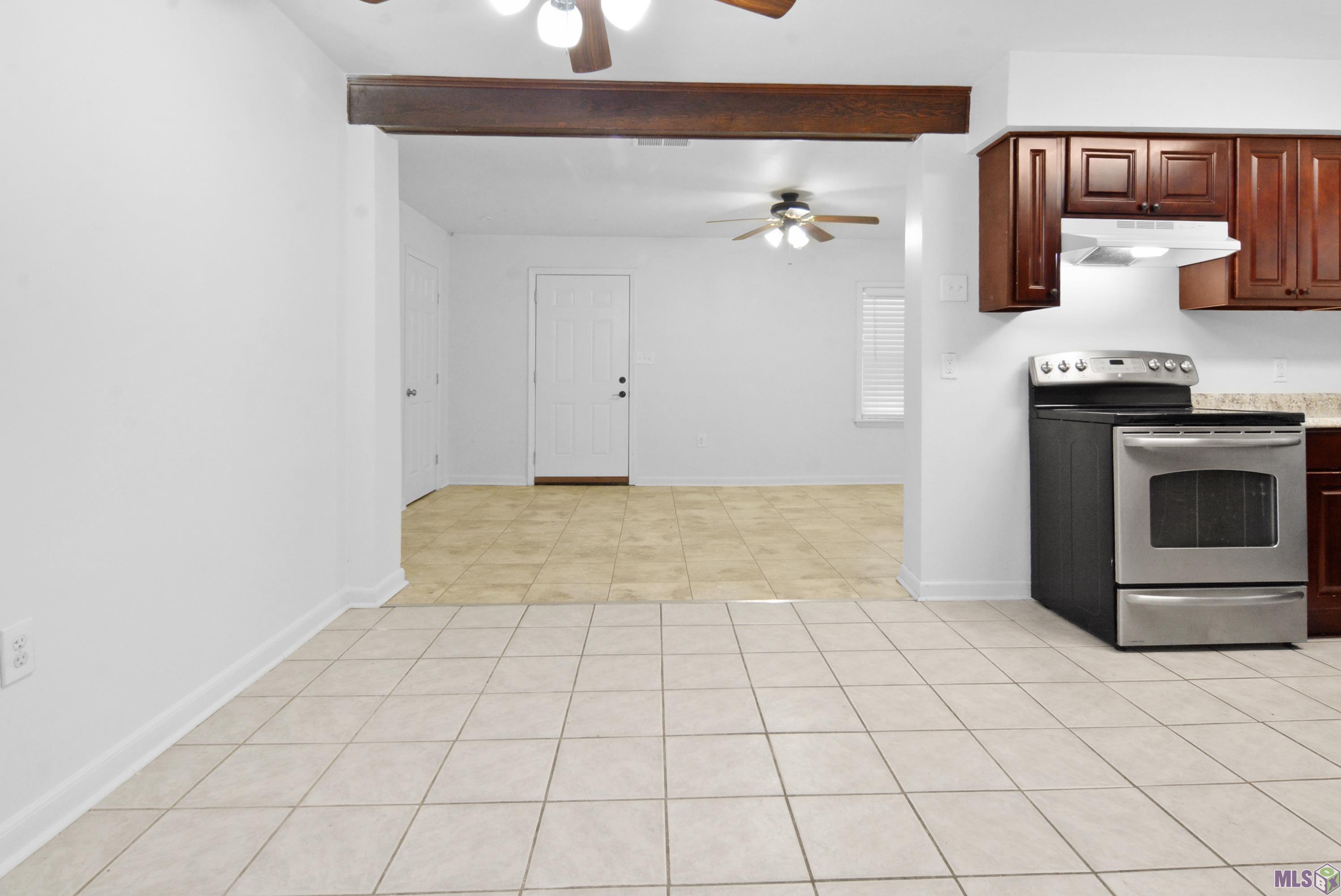 1224 Kline Street Denham Springs, LA 70726 - Photo 2 of 14 Breakfast Area