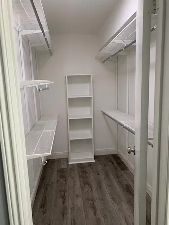 $2,000 | 355 North Post Oak Lane, Unit 641, Houston, TX 77024