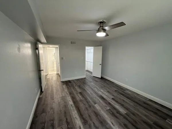 $2,000 | 355 North Post Oak Lane, Unit 641, Houston, TX 77024