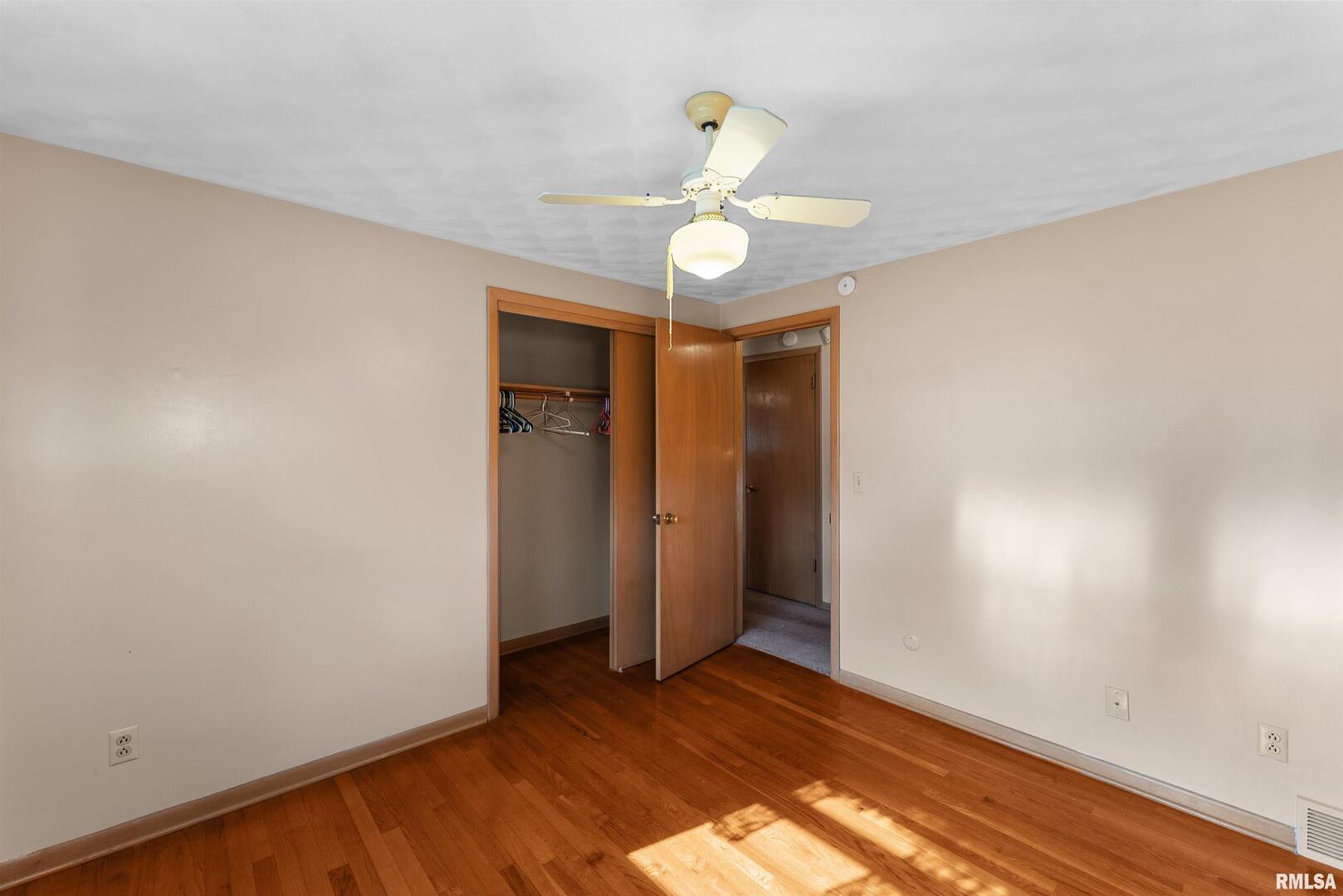 4435 Telegraph Road Davenport, IA 52804 - Photo 15 of 32