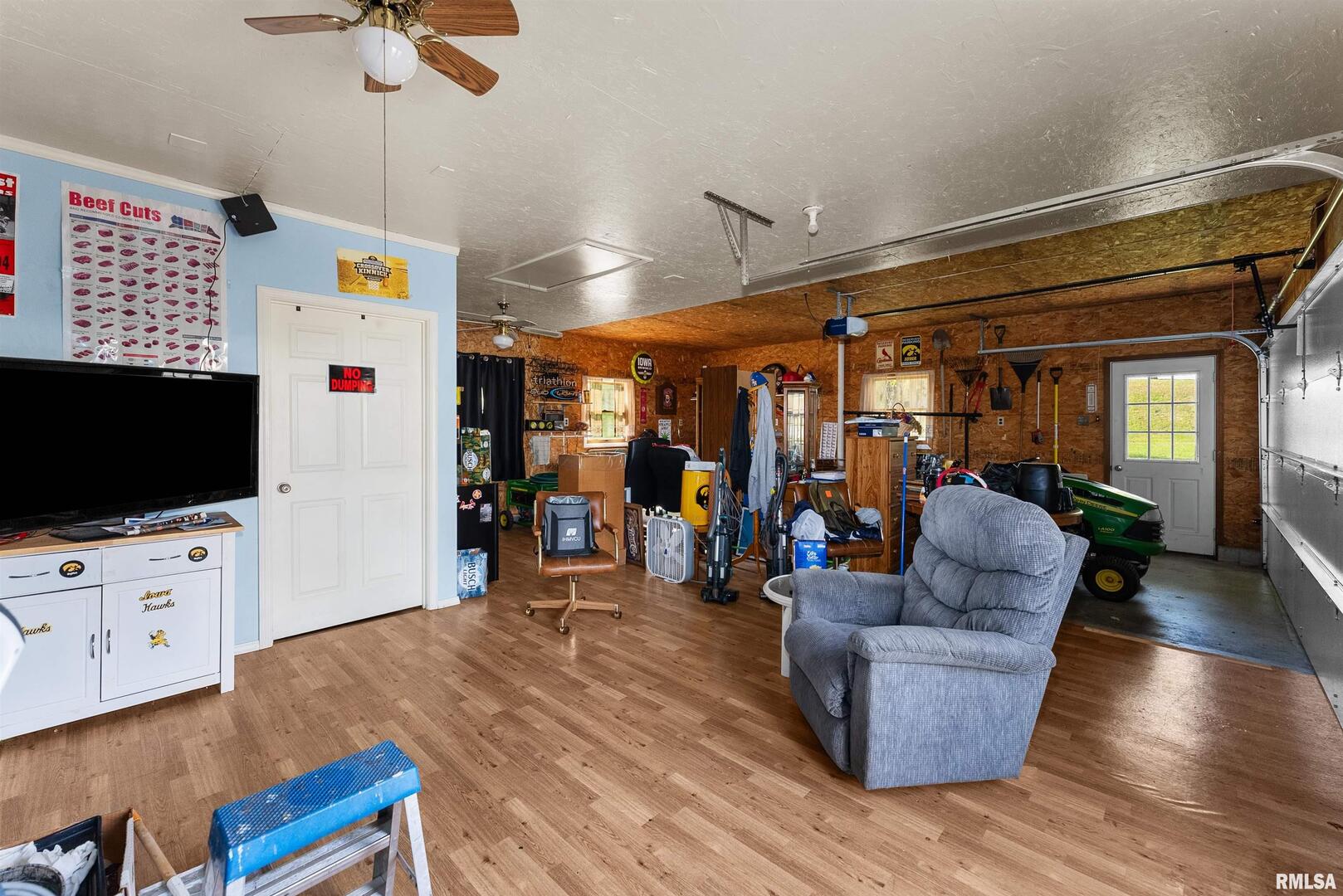 4435 Telegraph Road Davenport, IA 52804 - Photo 24 of 32