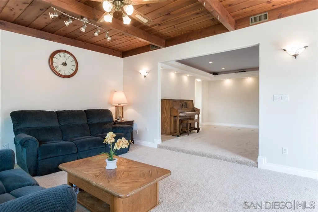 5168 Constitution Road San Diego, CA 92117 - Photo 17 of 25