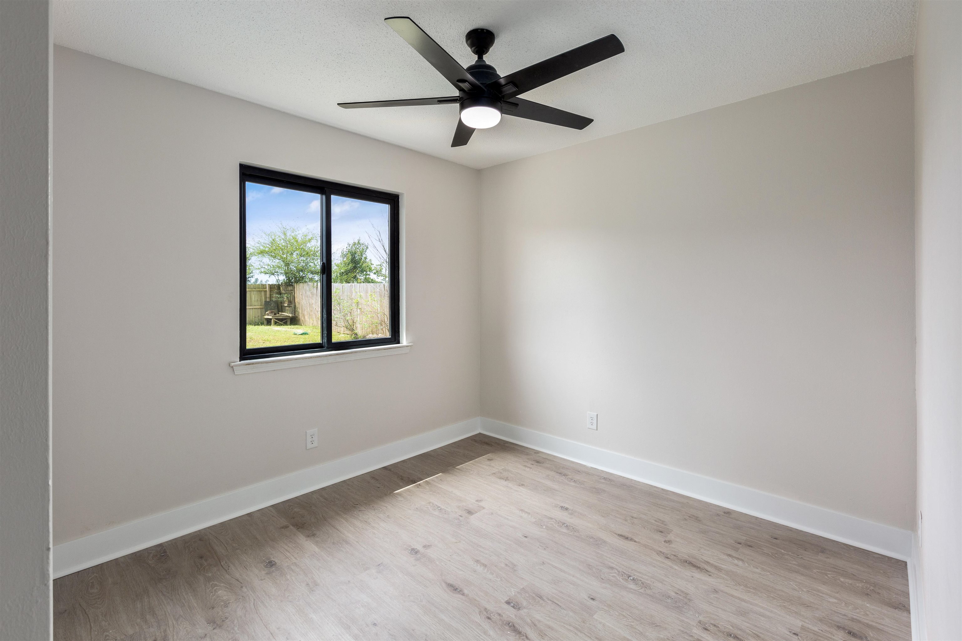 80 Steele Lane Loxley, AL 36551 - Photo 12 of 19
