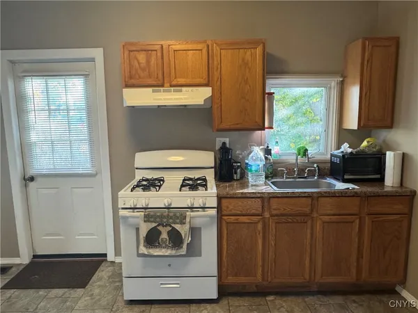 $139,900 | 2255 Oneida Street, Paris, NY 13322