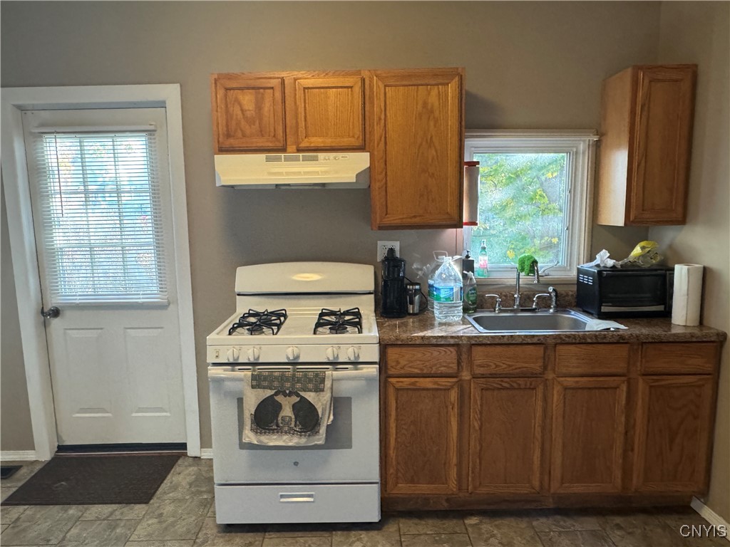 2255 Oneida Street Paris, NY 13322 - Photo 11 of 25