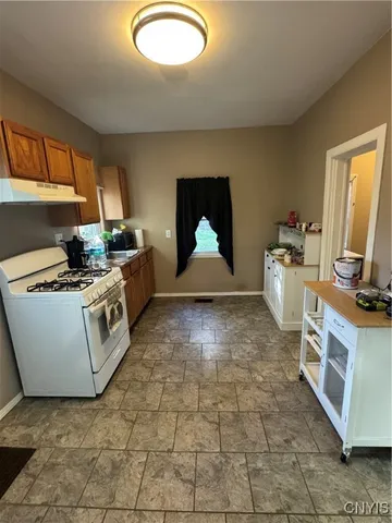 $139,900 | 2255 Oneida Street, Paris, NY 13322