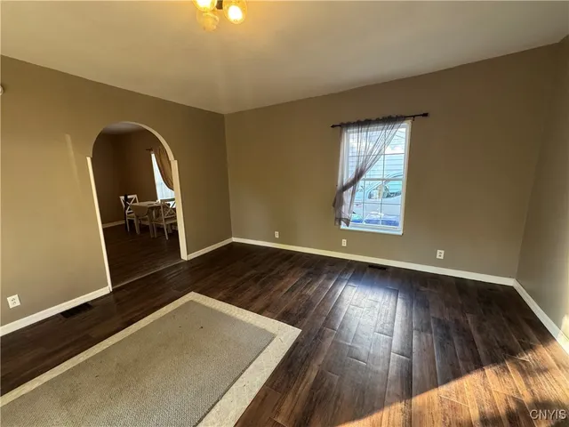 $139,900 | 2255 Oneida Street, Paris, NY 13322