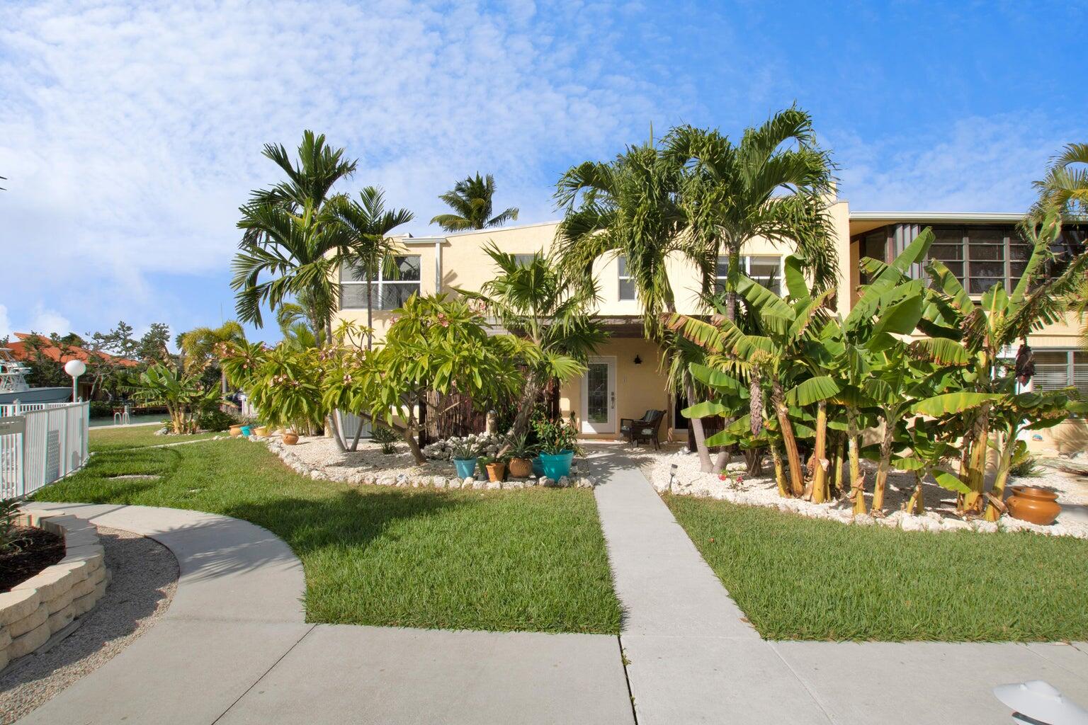591 Sombrero Beach Road, Unit 1B Marathon, FL 33050 - Photo 28 of 31 1B Front