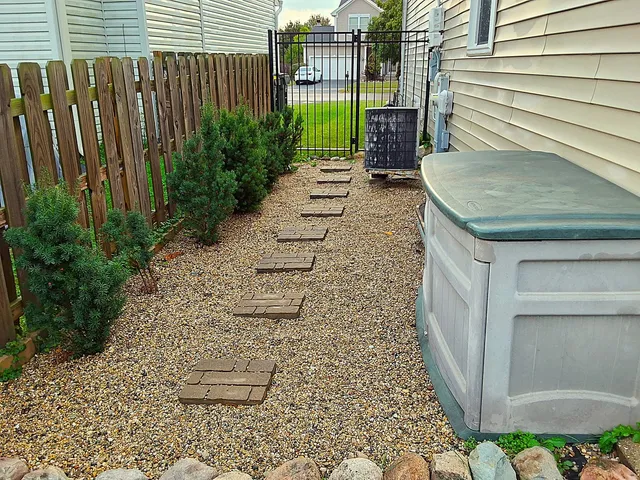 $389,500 | 3040 Banbury Lane, Lake In The Hills, IL 60156