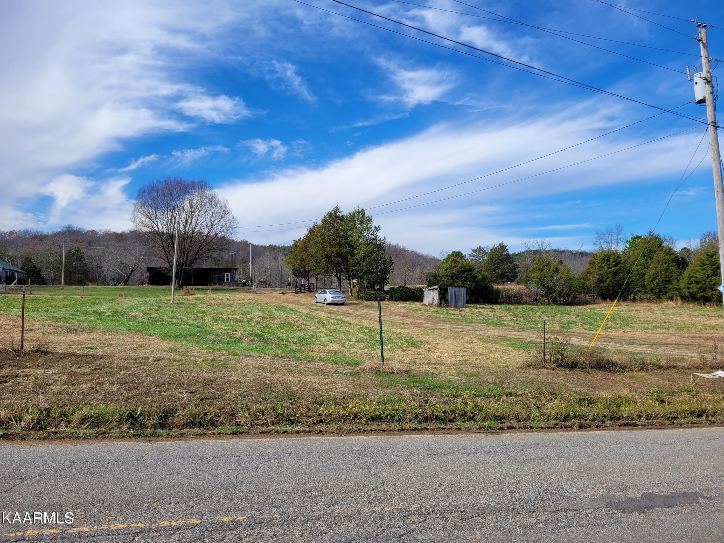 992 Salem Valley Road Ten Mile, TN 37880 - Photo 8 of 9 20221114_140101