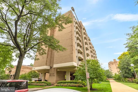 $189,900 | 1245 4th Street Southwest, Unit E511, Washington, DC 20024