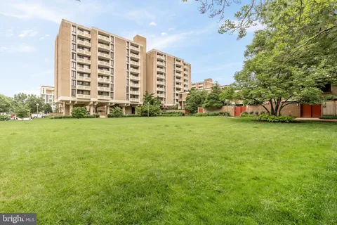 $189,900 | 1245 4th Street Southwest, Unit E511, Washington, DC 20024