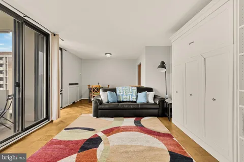 $189,900 | 1245 4th Street Southwest, Unit E511, Washington, DC 20024