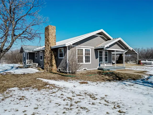 $555,000 | 794 West Antelope Road, Windthorst, TX 76389
