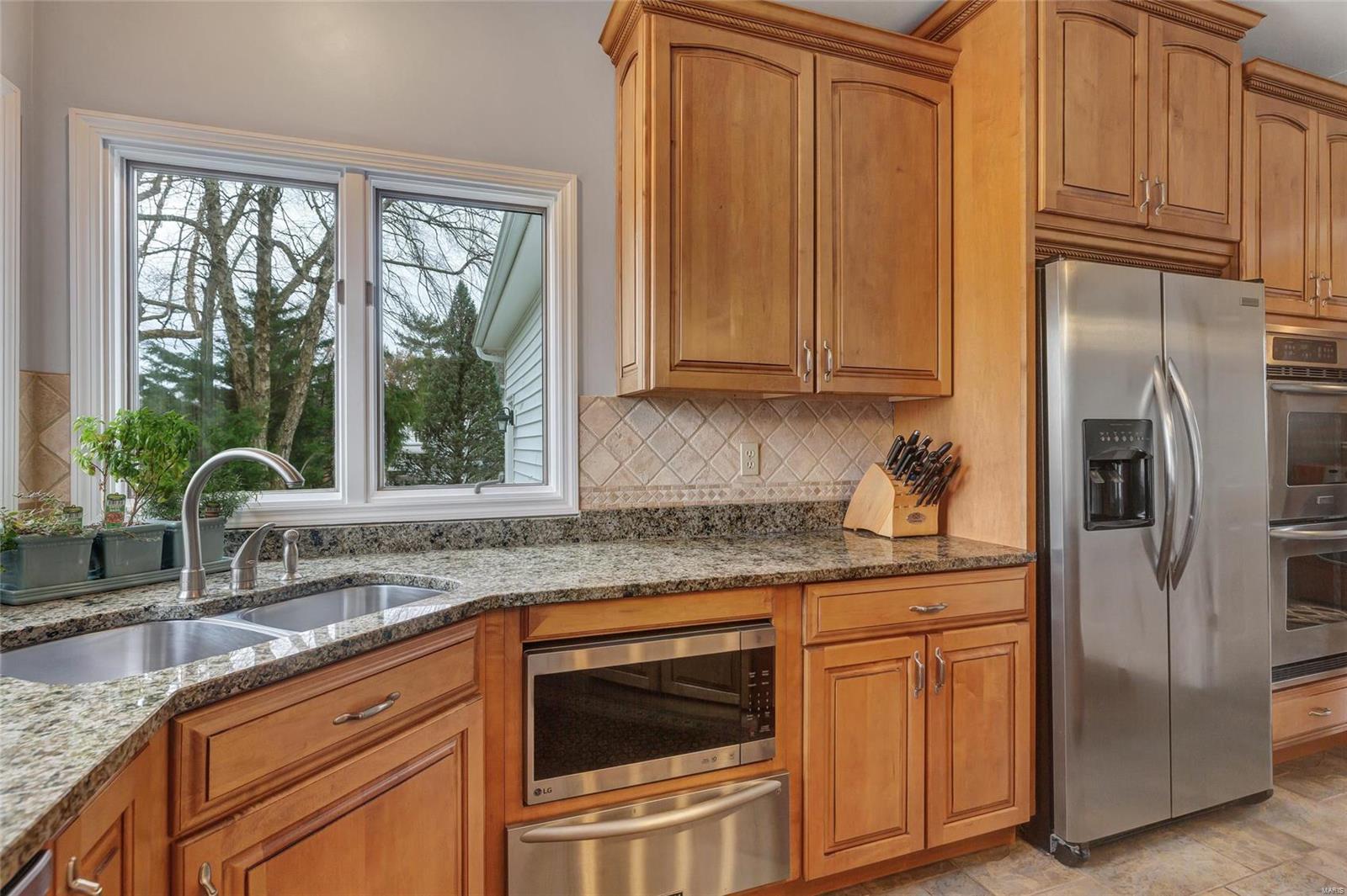 562 Malinmor Drive Weldon Spring, MO 63304 - Photo 21 of 56 Gallery Image 21