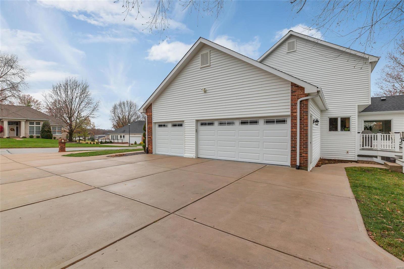 562 Malinmor Drive Weldon Spring, MO 63304 - Photo 53 of 56 Gallery Image 53