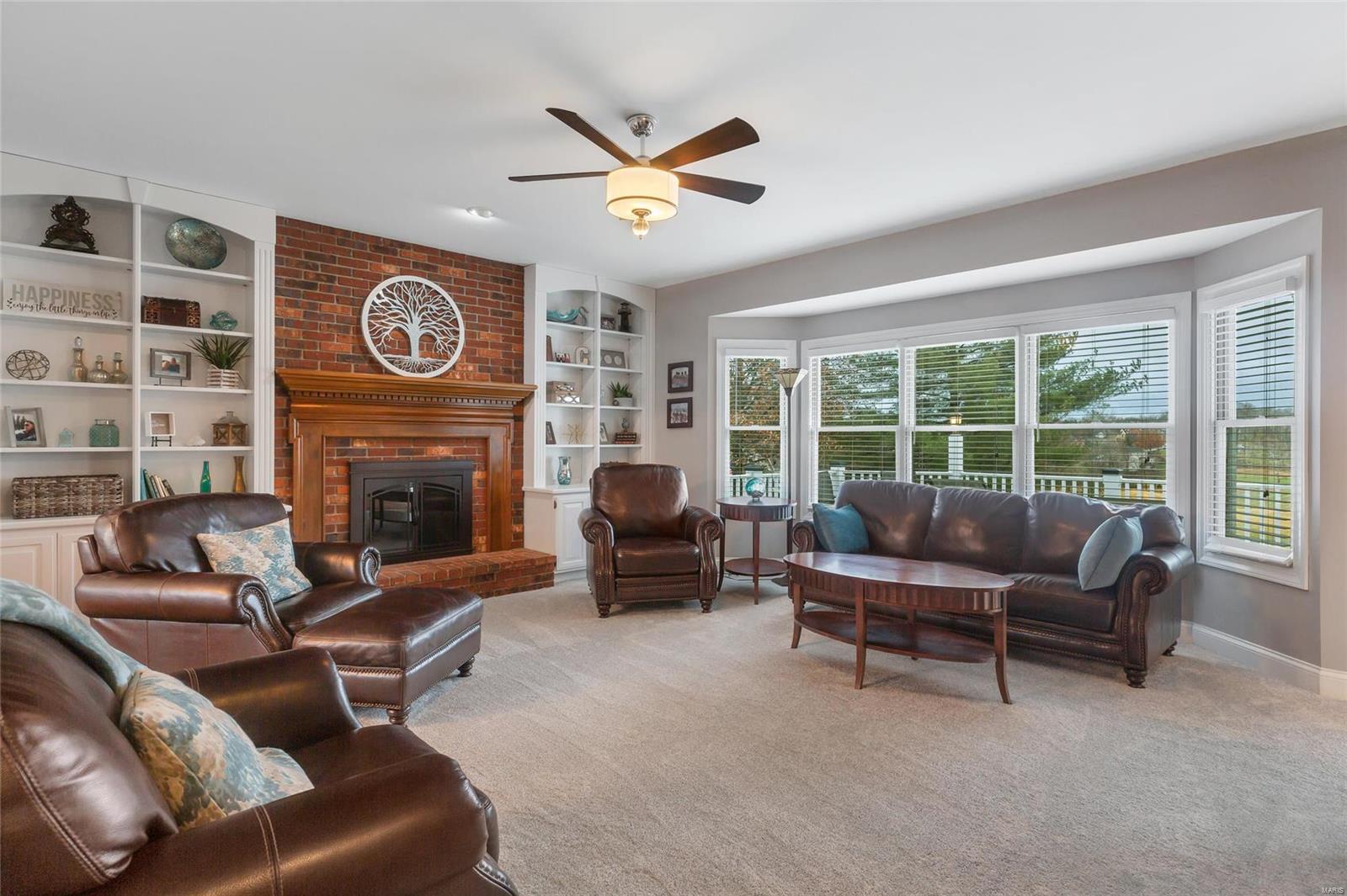 562 Malinmor Drive Weldon Spring, MO 63304 - Photo 10 of 56 Gallery Image 10